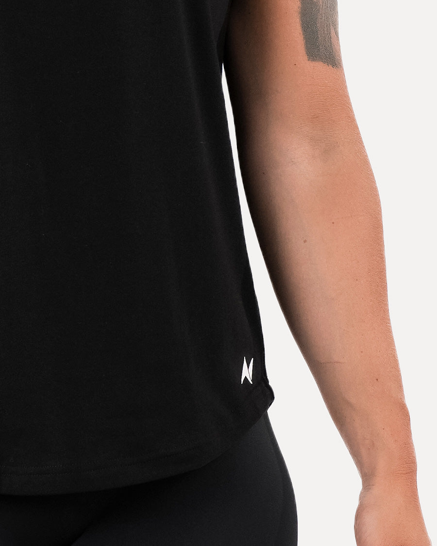 Women's Basic T-shirt - Black