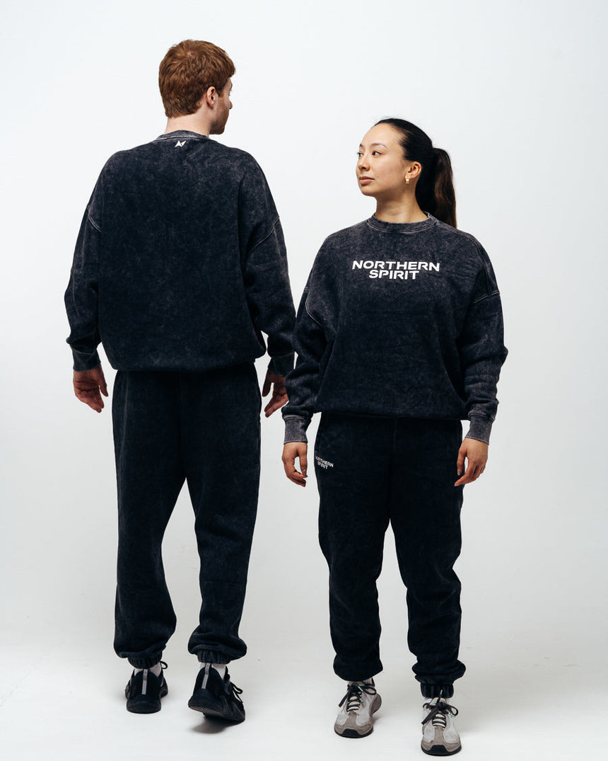 Unisex Cozy Oversized Sweatshirt - Washed Black