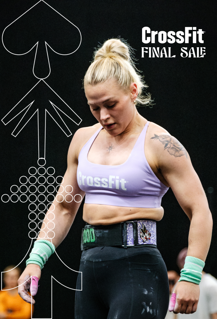 Female CrossFit® athlete wearing Northern Spirit lilac sports bra and black leggings, preparing for a workout during the Final Sale campaign.